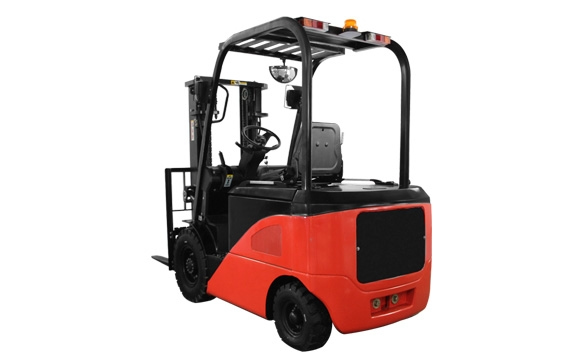 四支點(diǎn)3.0/3.5噸（半）全交流電動叉車